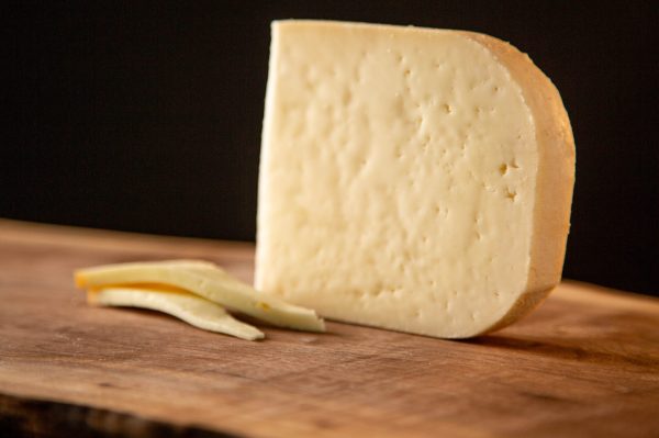 Blyth Mild Gouda